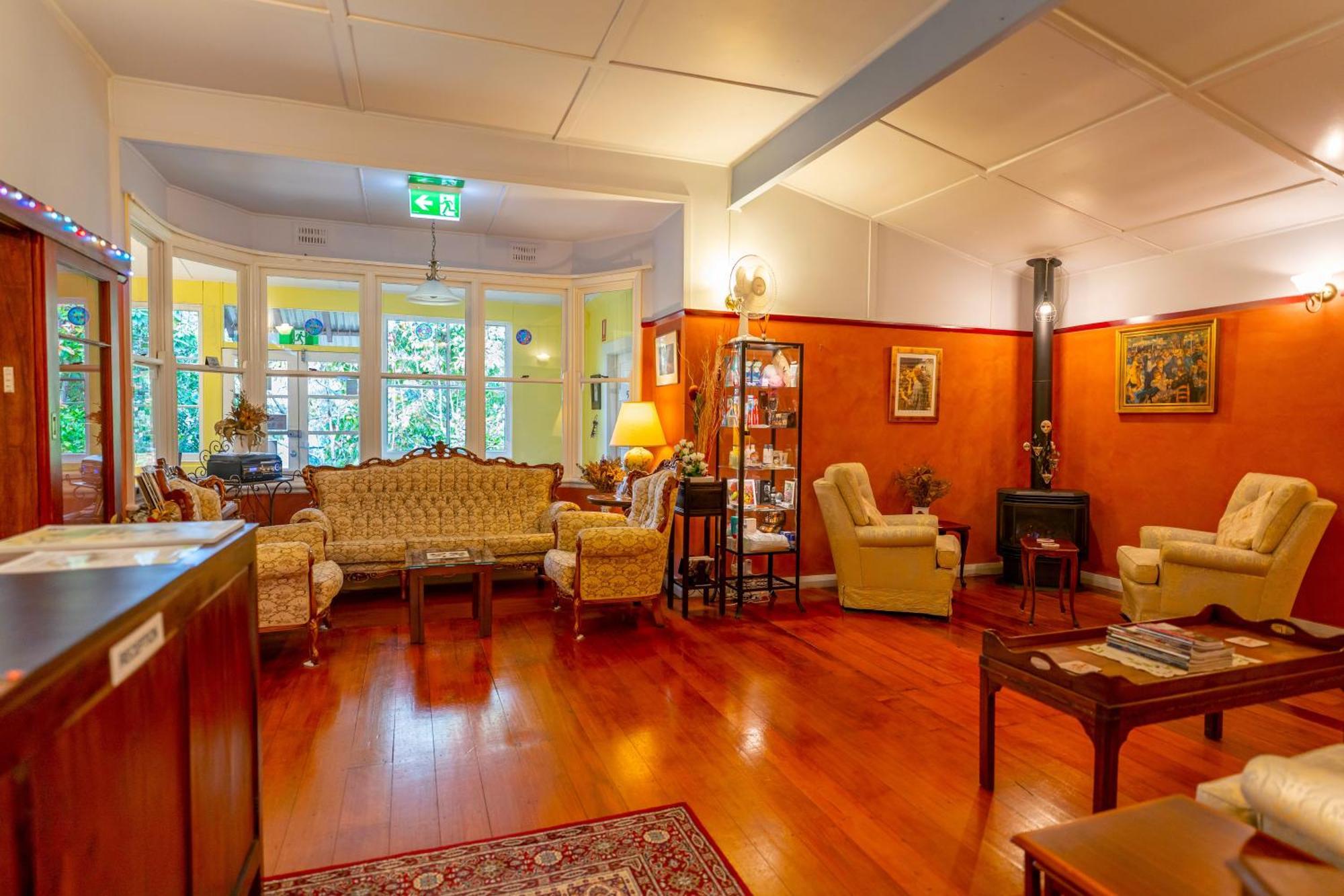 Kubba Roonga Guesthouse - Boutique Luxury Spa Retreat & Gardens - Blue Mountains Blackheath Eksteriør billede