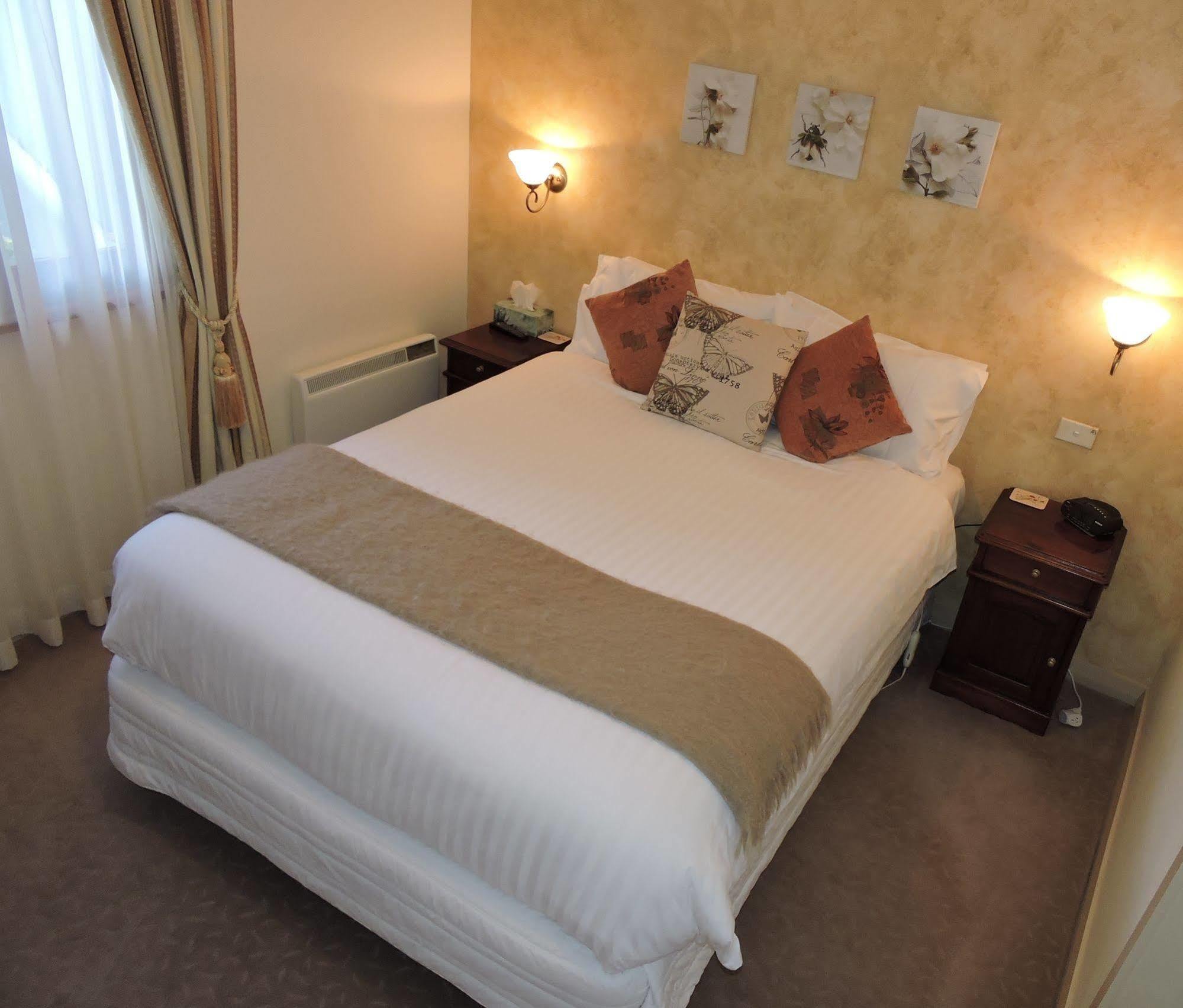 Kubba Roonga Guesthouse - Boutique Luxury Spa Retreat & Gardens - Blue Mountains Blackheath Eksteriør billede